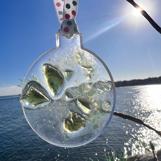 HOLIDAY ORNAMENTS: Green Sea Glass