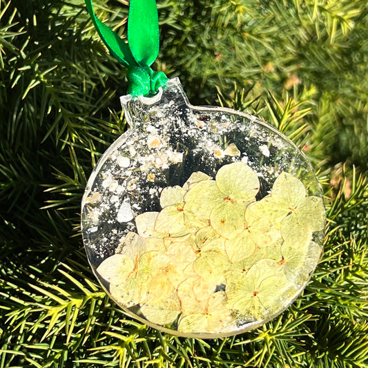 HOLIDAY ORNAMENT- Cape Cod Snow