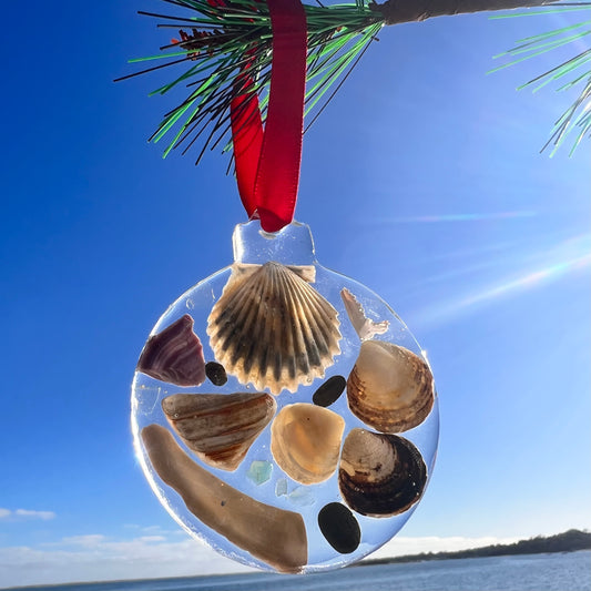 HOLIDAY ORNAMENTS: Sea Shell mosaic (D)