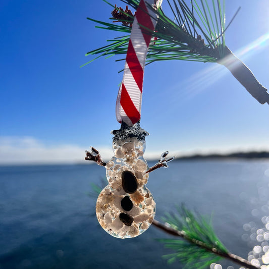 HOLIDAY ORNAMENT: Beachman