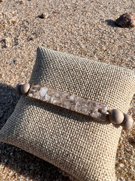 THE SANDBAR BRACELET: Oyster Shell